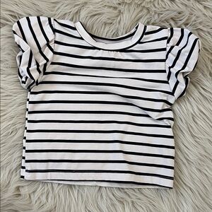 Jessica Simpson • Striped Puff-Sleeve Tee - Black & White